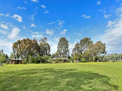 25 Johnson Street, Oxley