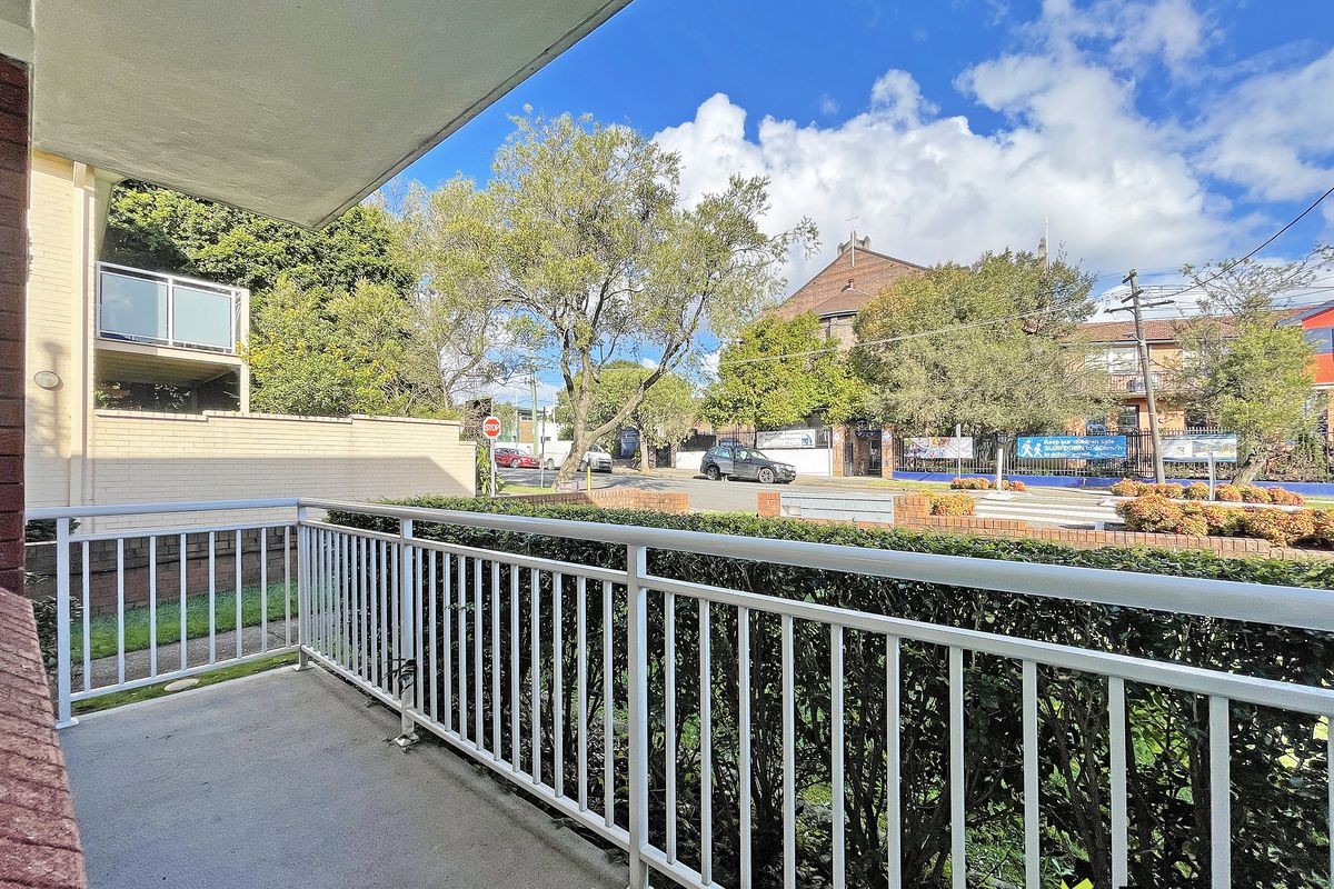 1 / 45 Burton Street, Concord