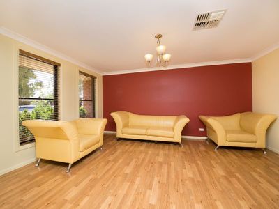 1 Tulloch Place, Dubbo