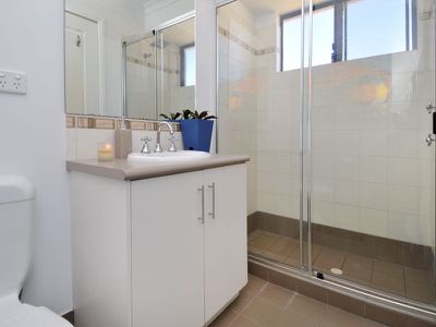 12 Henderson Drive, Kalgoorlie