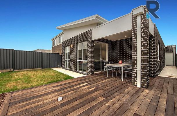 44 Marathon Boulevard, Craigieburn