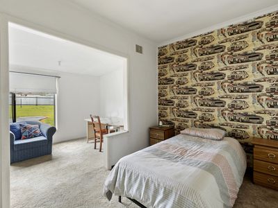 15 Howard Place, Seymour