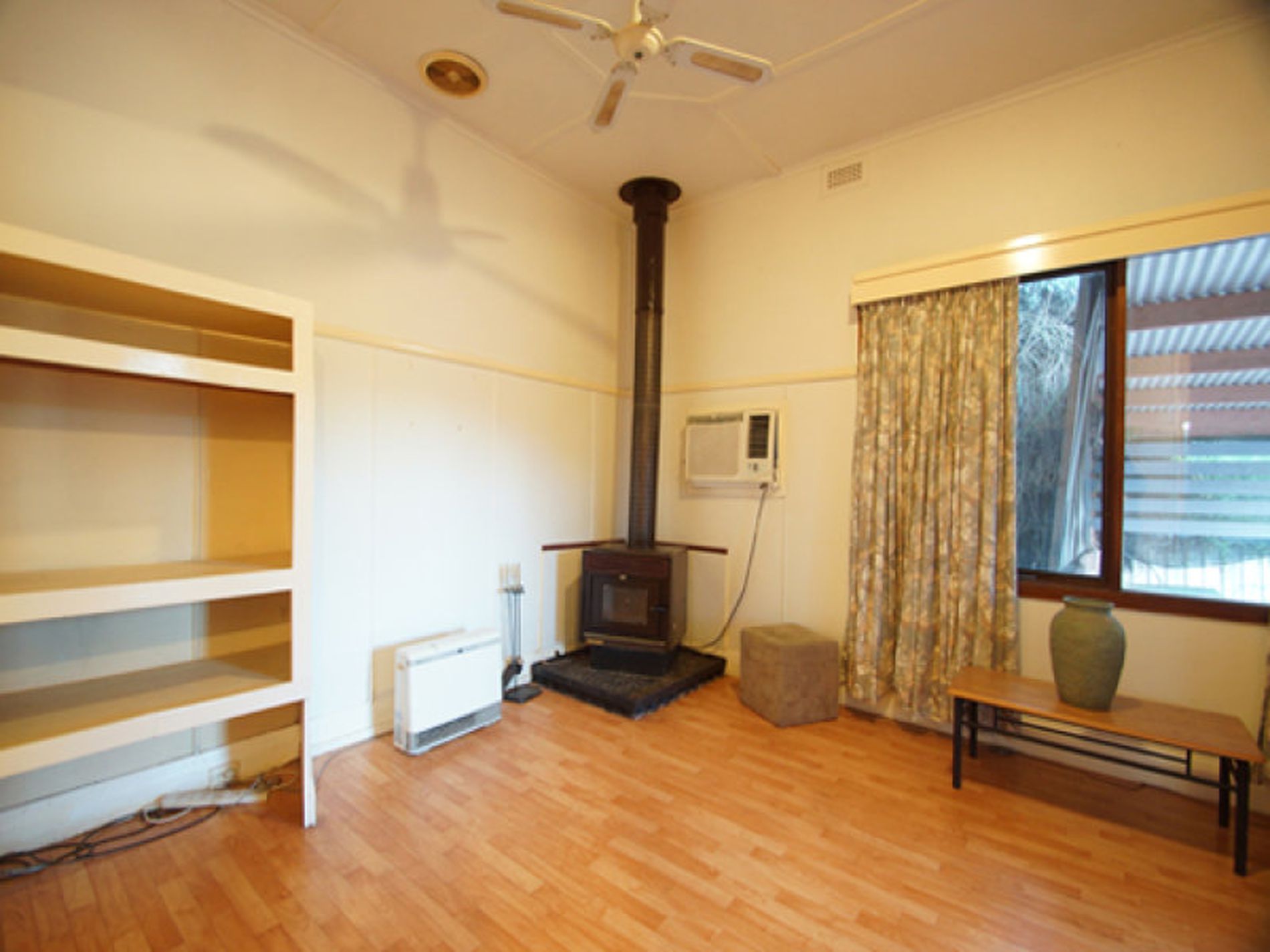 35 Williamson Street, Dookie