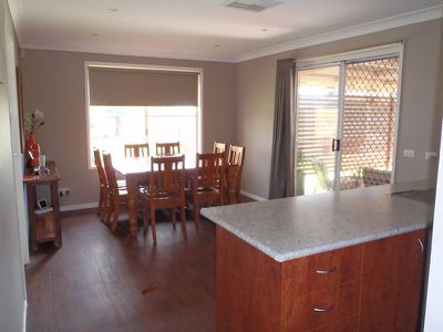 4 Maple Court, Dubbo
