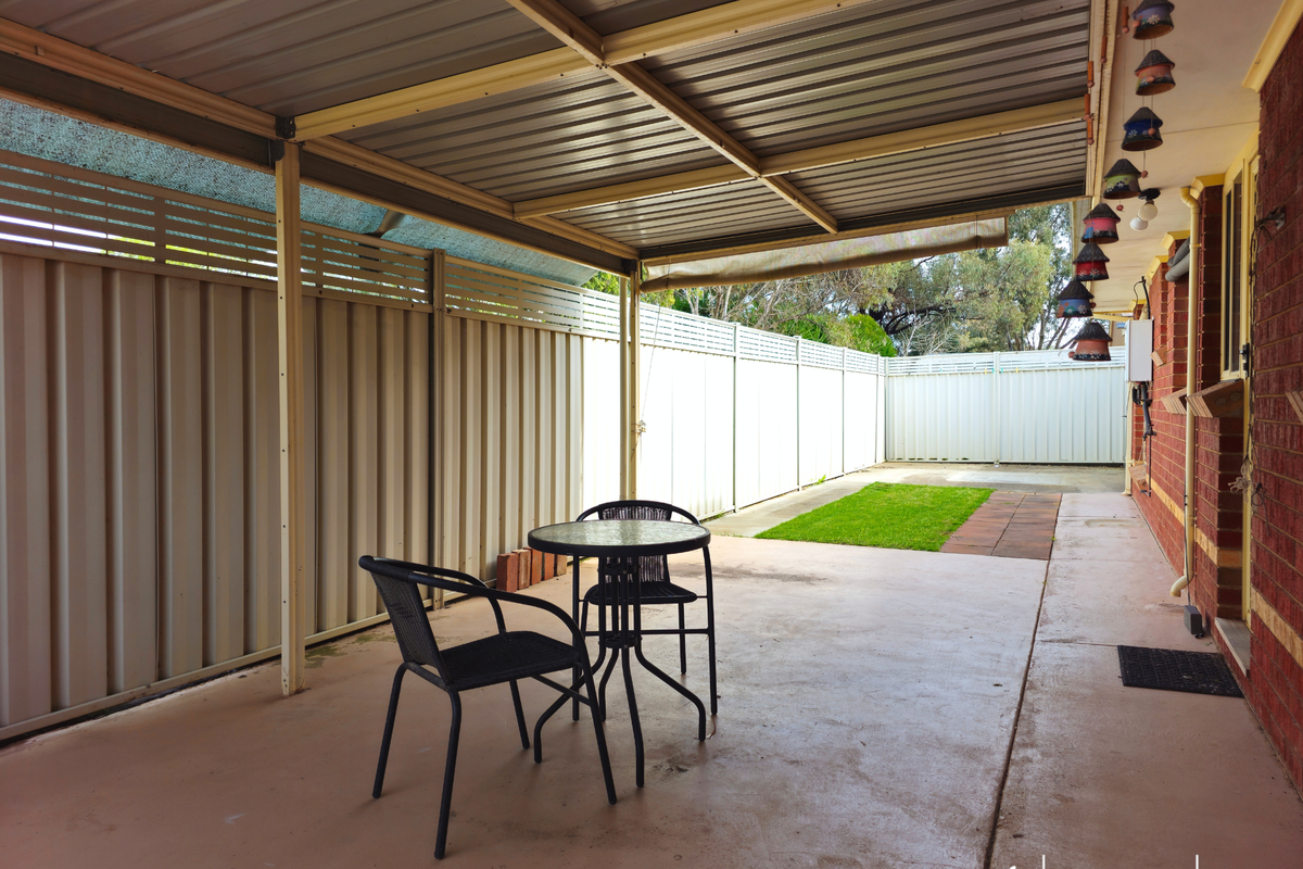 2 / 9 Nihill Street, Tongala