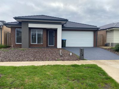 15 Dusty Drive, Point Cook