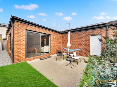3 Tangerine Road, Manor Lakes