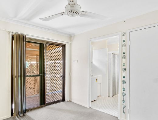 One Bedroom unit in Over 50's Village image 7