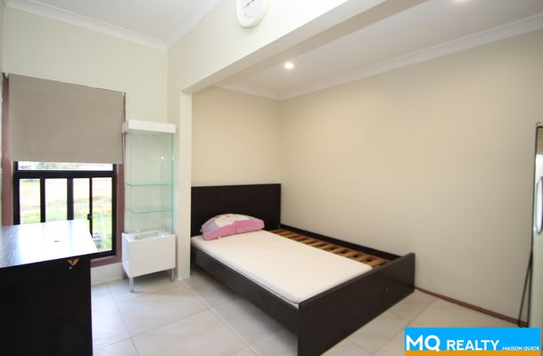 12B Metella Road, Toongabbie