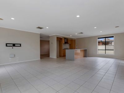 6 Bushwalk Grove, Epsom