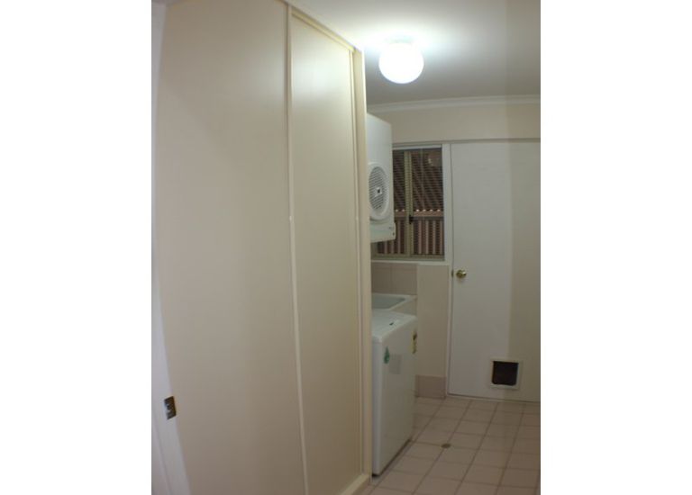 1 / 12A King Street, Glandore