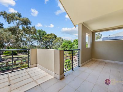 10 Ambleside Way, Canning Vale