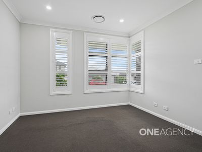 8 Starling Drive, Calderwood