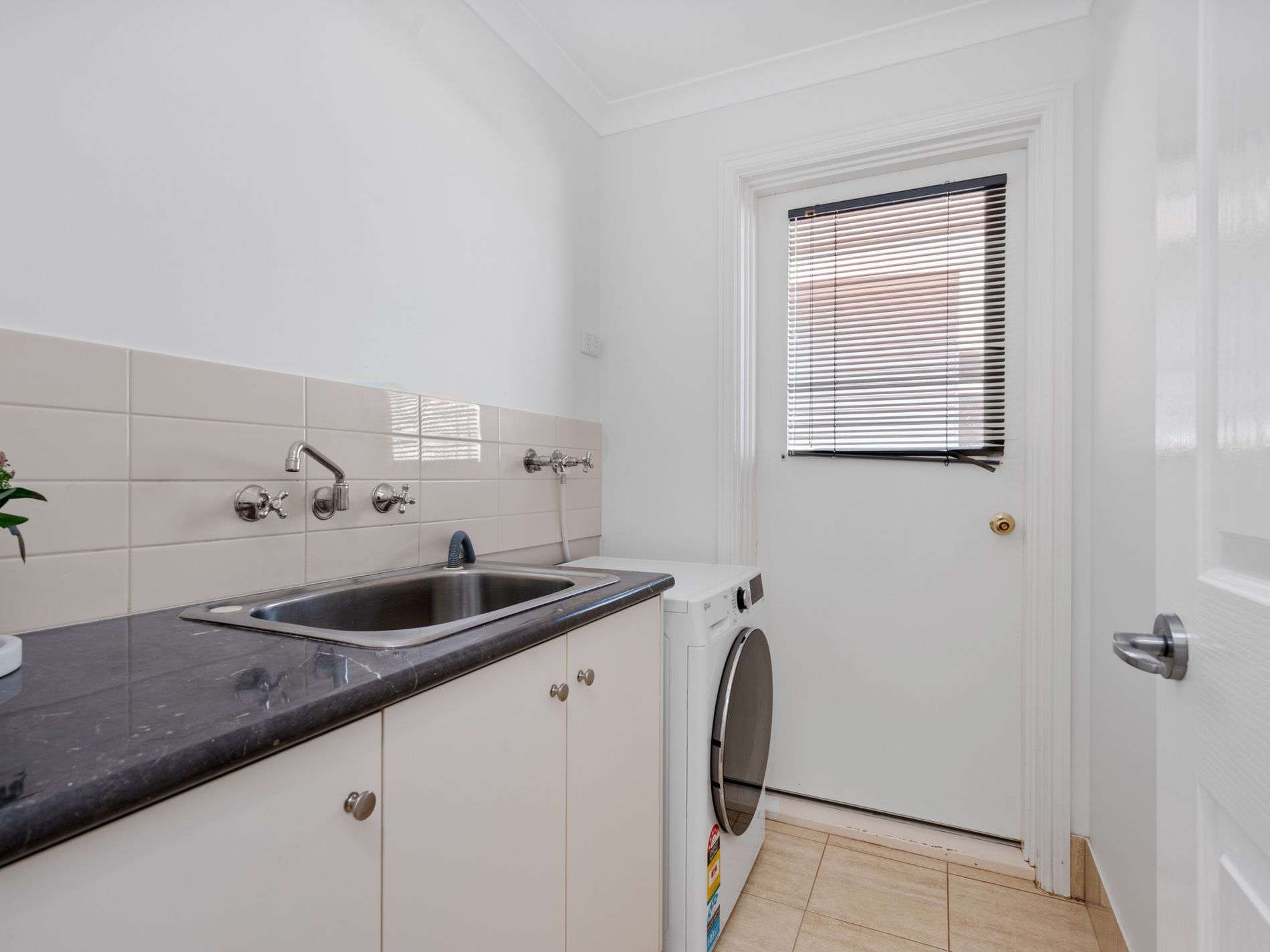 1 Purna Place, Hannans