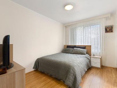 10/8 Clyde Street, Maribyrnong