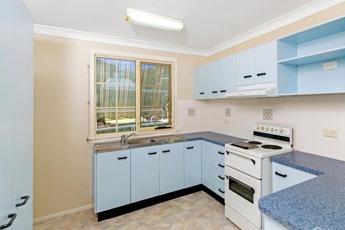 2 / 80 Lowanna Avenue, Forresters Beach
