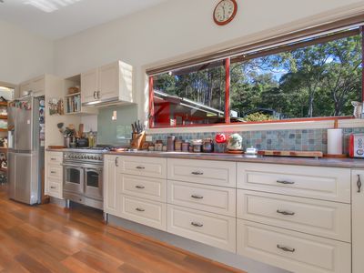83 Rainforest Parkway, Narooma