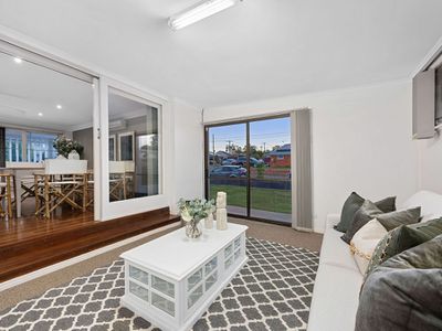 74 Hendren Street, Carina