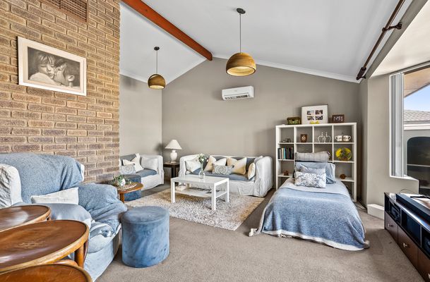 6 Ocean Place, Waikiki