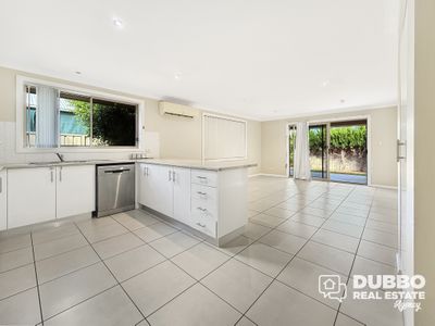 4B Keswick Parkway, Dubbo