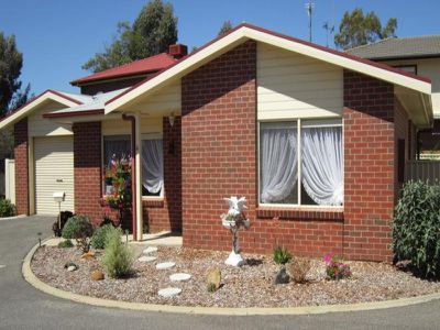 4 Ebonys Place, Kennington