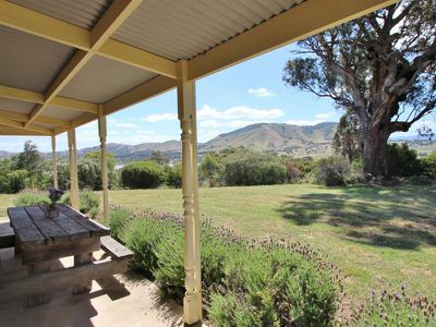 441 Howes Creek Road, Mansfield
