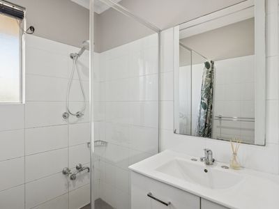 94 Morley Drive East, Morley