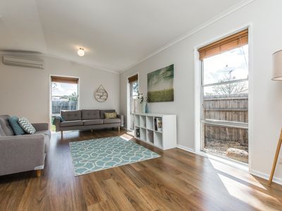 38 Carmarthen Drive, Corio