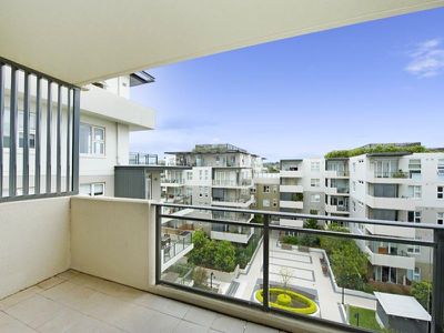 35 / 5 Bay Drive, Meadowbank