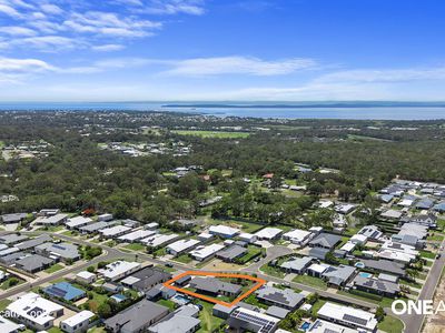 57 Ronaldo Way, Urangan