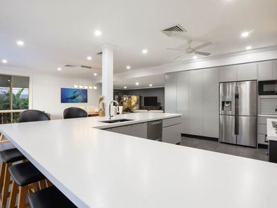 2 Cypress Court, Minyama