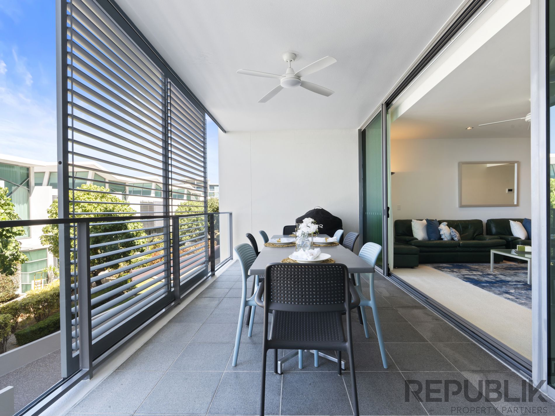 2205 / 2 Ephraim Island Parade, Paradise Point