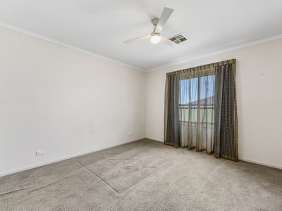 5 Finlayson Court, Millicent