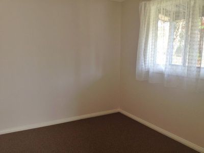 10 Torquay Drive, Lake Tabourie