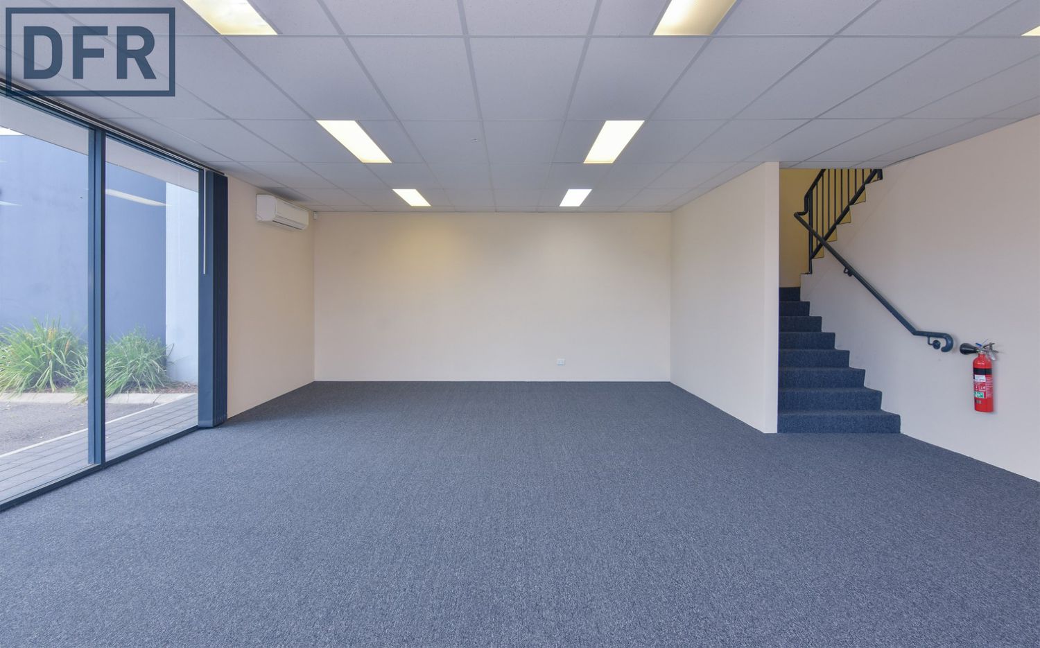 1/28 Hammond Road, Cockburn Central