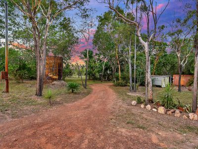 230 Wheewall Rd , Berry Springs