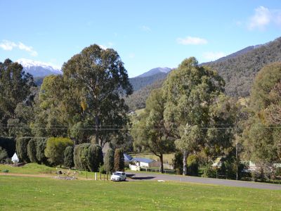 172 Simmonds Creek Road, Tawonga South