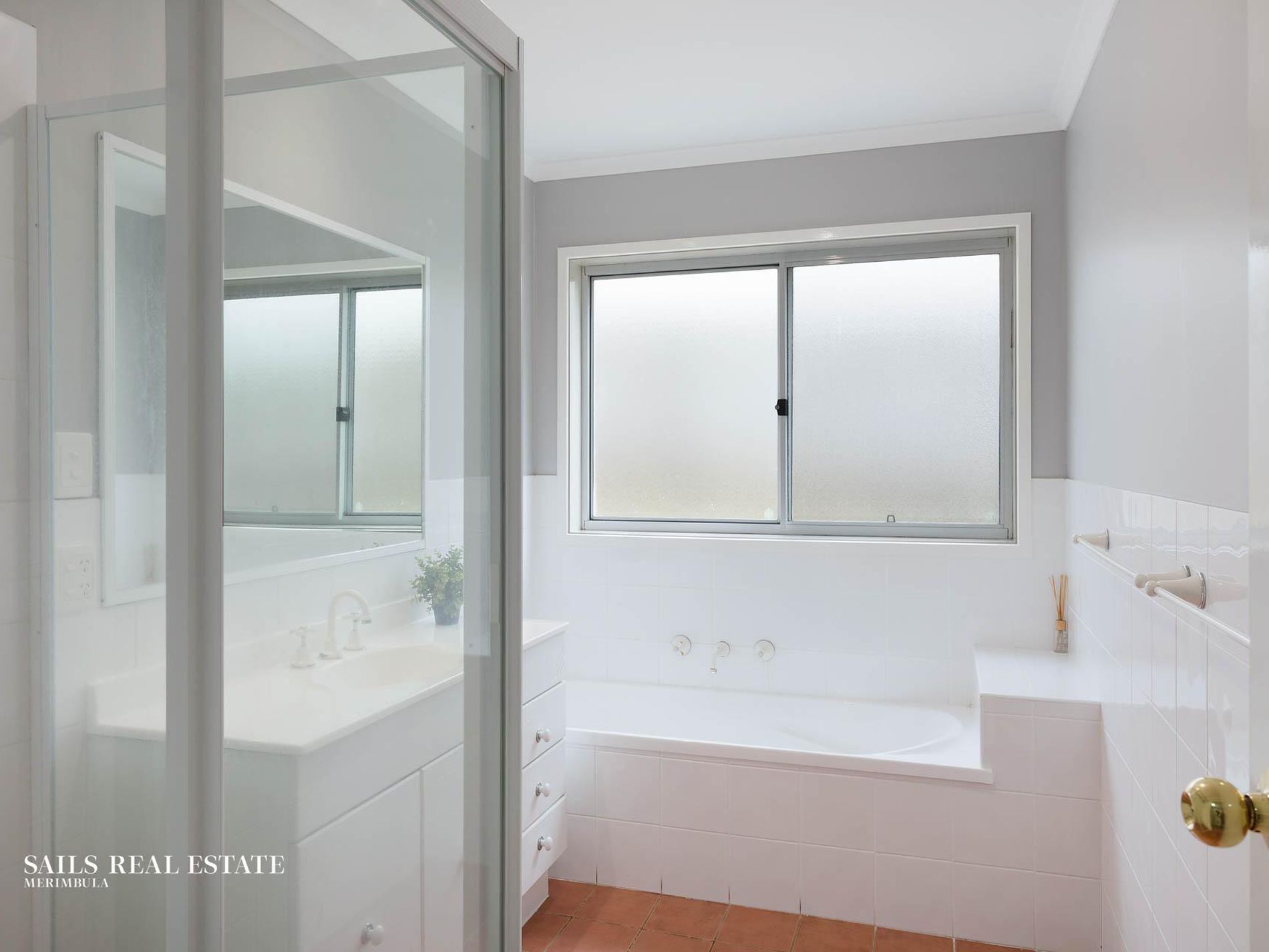 2 / 180 Pacific Way, Tura Beach