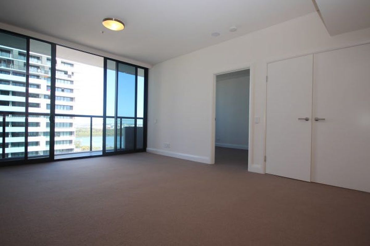 1408 / 63 Shoreline Drive, Rhodes