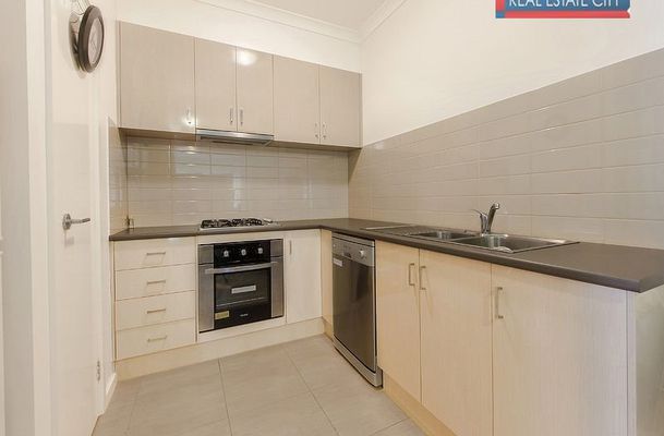 5 / 41-43 Pearl Drive, Craigieburn