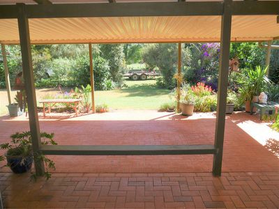 16 Tarong Drive, Kingaroy