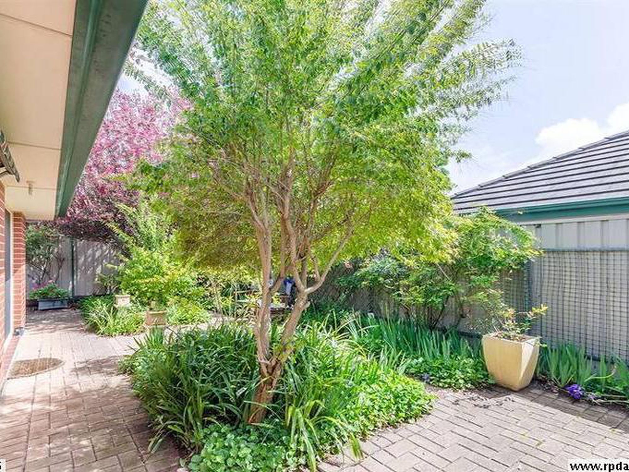 4 Field Street, Oakden