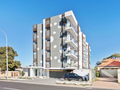5/285 West Coast Highway, Scarborough