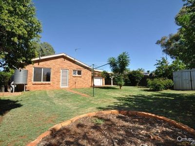 4 Davidson Drive, Dubbo