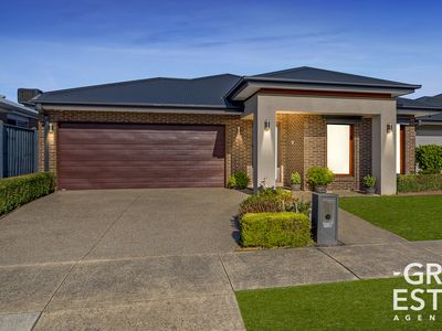 23 Nagle Crescent, Cranbourne West