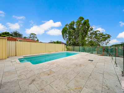67 McKellar Boulevard, Blue Haven