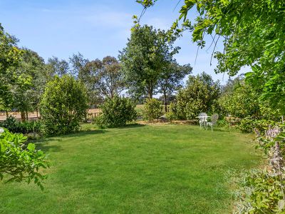 254 Newtons Lane, Trentham