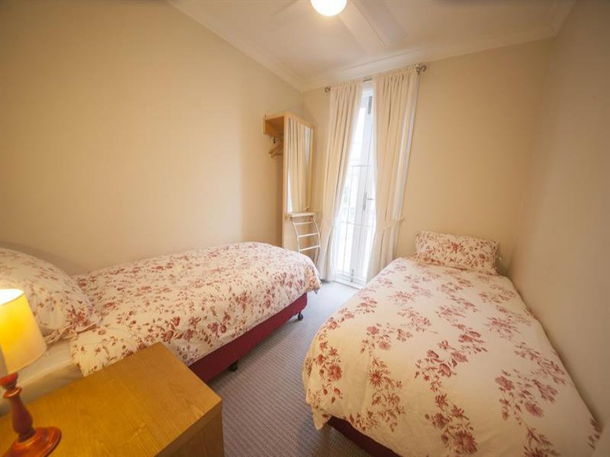 11 Bourke Street, Woolloomooloo