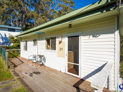 21 THE LOOP, Narooma