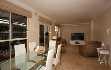 1 / 30 Woods Street, Beaconsfield